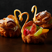 スワンシュークリーム
